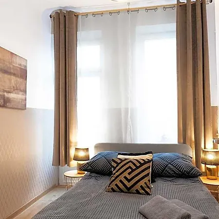 Vandrerhjem Clicktheflat Aleje Niepodleglosci Center Warszawa