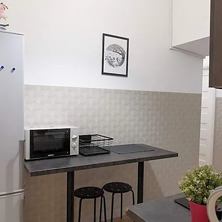 Clicktheflat Aleje Niepodleglosci Center *